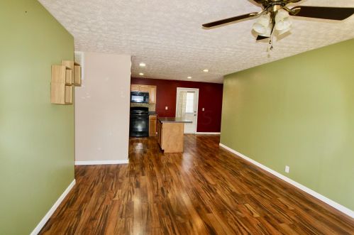 929 Richmond Ave, Marion OH  43302-1939 exterior