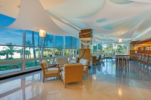11125 Gulf Shore Dr, Naples FL  34108-1940 exterior