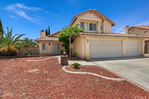 12645 Pinyon Pine Ct, Victorville CA  92392-6297 exterior