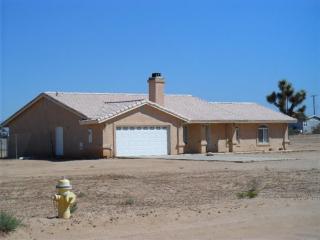 13473 Rochester Rd, Phelan, CA 92371-9474