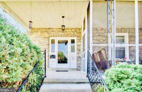 720 14th Ave, Prospect Park, PA 19076-1206