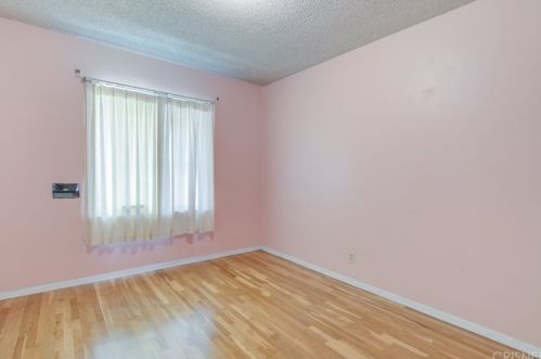 953 Myrrh St, Compton CA  90220-2910 exterior