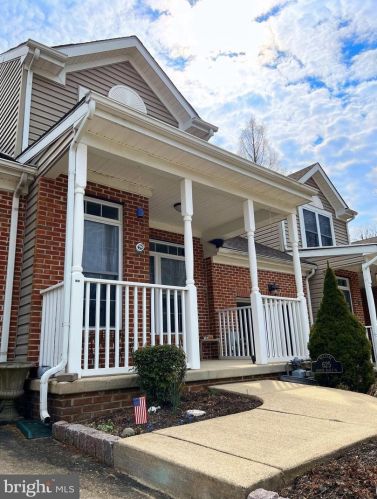 625 Beaver Falls Pl, Wilmington, DE 19808-1628