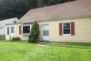 35 Fairchild Dr, Bethel, CT 06801-2835