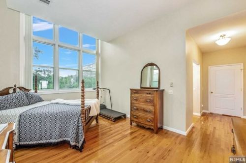 280 Main St, West Paterson NJ  07424-1236 exterior