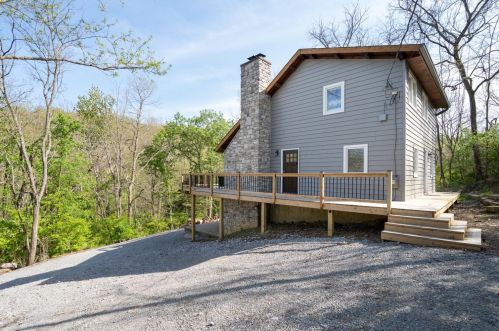 10871 Sand Run Rd, New Haven OH  45030-8946 exterior