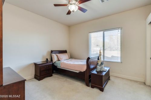 976 Josephine Saddle Pl, Green Valley AZ 85614-6302 exterior