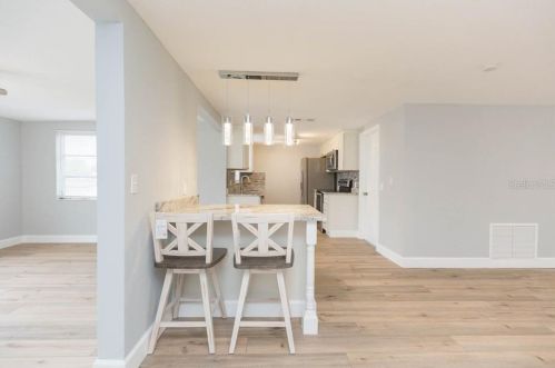 7127 Ashwood Dr, Port Richey FL  34668-1401 exterior