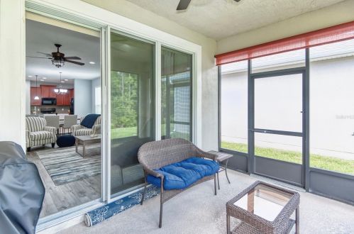 1042 Harbor Ridge Dr, Kissimmee FL  34759-6208 exterior