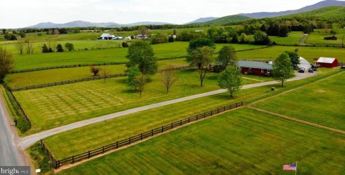 3237 Farmview Rd, Richmond National Battlefiel, VA 22835-7016