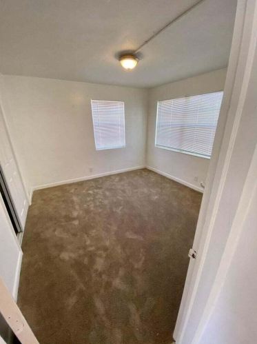 549 21st St, West Palm Beach FL  33407-5831 exterior