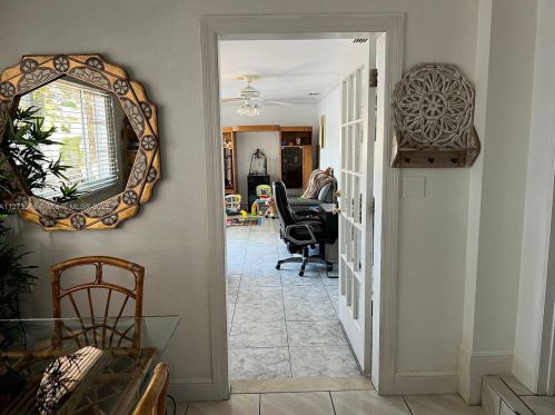 1191 53 St, Hialeah FL  33012-9005 exterior