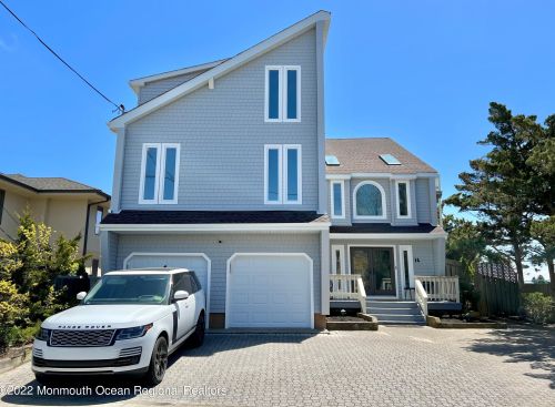 14 Toledo Dr, Bricktown NJ  08723-7656 exterior