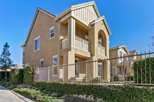24158 Willowbrooke Ct, Santa Clarita, CA 91354-4937