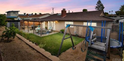 6352 Lake Dora Ave, San Diego CA 92119-3128 exterior