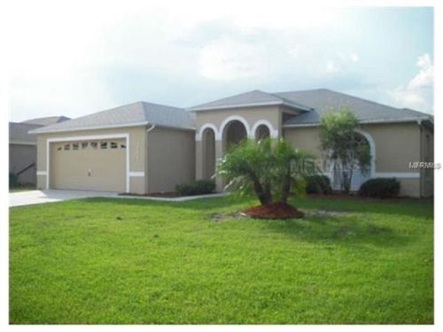 711 Parrot Ct, Kissimmee, FL 34759-4536
