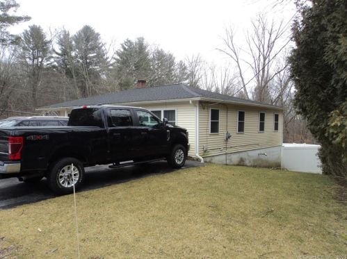 93 Red Bridge Rd, Fabyan, CT 06255-2027