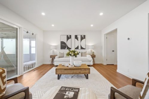 2980 Oakmont Dr, San Bruno CA  94066-1244 exterior