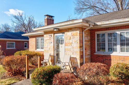 21 Arcadia Ave, Newport, KY 41075-2005