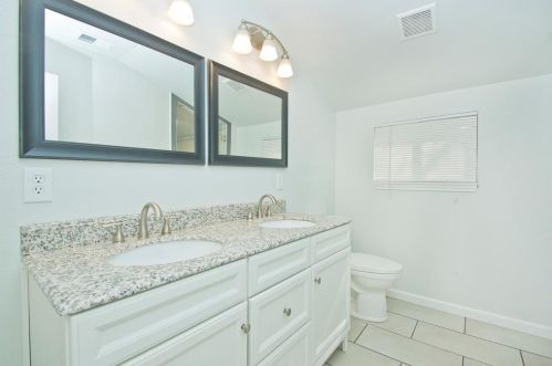 2820 Encino Dr, Dallas TX  75228-2312 exterior