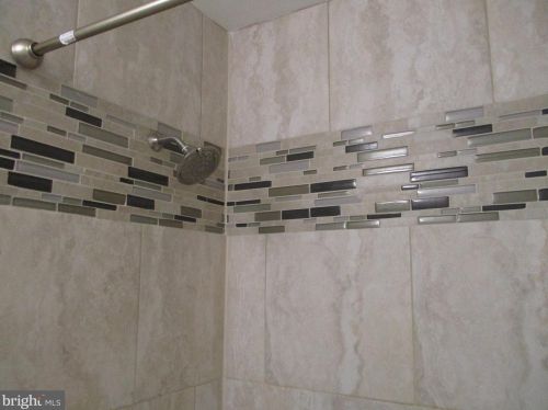 6 Lawrence Ct, Erial NJ  08081-1931 exterior