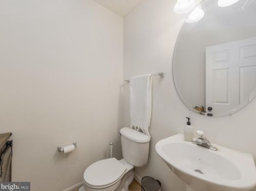 172 Limestone Way, Fredericksburg VA  22406-7466 exterior