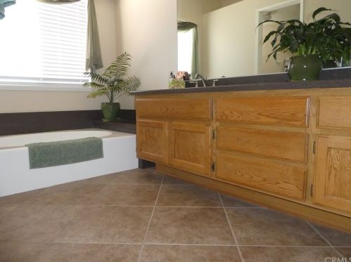 6843 Renato Ct, Chino CA  91710-6273 exterior