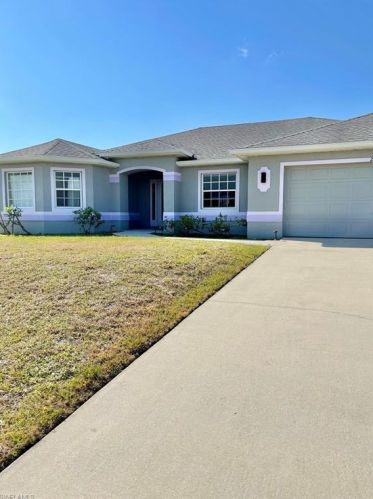 2400 29th St, Cape Coral, FL 33993-8461