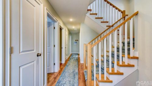 5 Fort Ave, Pelican Island NJ  08751-1512 exterior