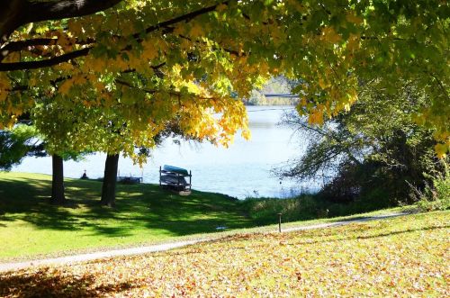 17285 4th St, Centerville, WI 54630-8053