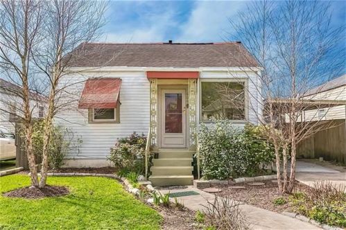 608 Labarre Rd, New Orleans, LA 70121-2109