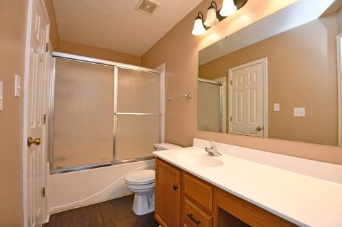 10850 Doral Ct, Hamilton KY  41091-9226 exterior