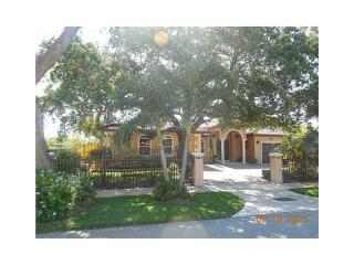 5330 114th Ct, Miami, FL 33165-6816