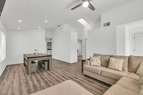 8970 Vista Campo Way, Elk Grove CA  95758-6266 exterior