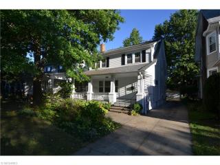 12614 Arliss Dr, Cleveland, OH 44107-2105