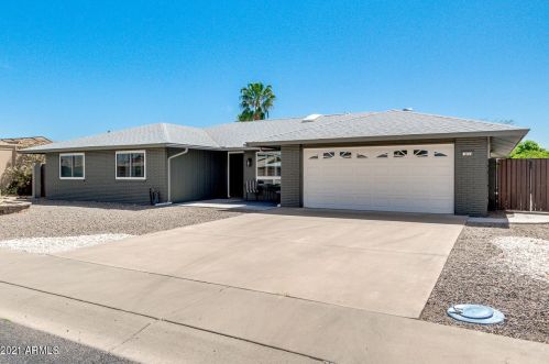 9713 Timberline Dr, Sun City, AZ 85351-2924