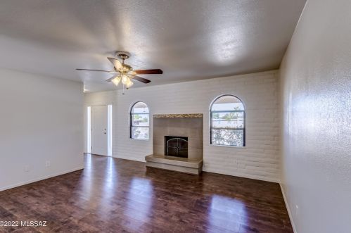 7256 Toronto St, Tucson AZ 85730-2421 exterior