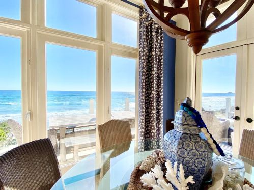 1011 Pacific St, Oceanside, CA 92054-4909