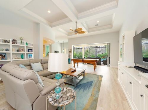 6642 Nature Preserve Ct, Naples, FL 34109-7850