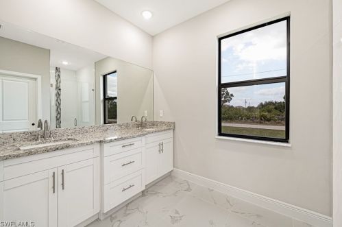 1007 Lee Ave, Lehigh Acres FL  33972-8313 exterior