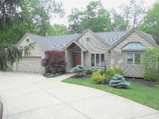 5132 Deerview Park Dr, Cleves, OH 45002-9640