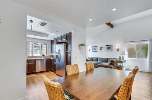 1722 Mountain Terrace Ln, Montebello CA  90640-2052 exterior