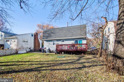 8736 Orchard Ave, Camden NJ  08109-3840 exterior