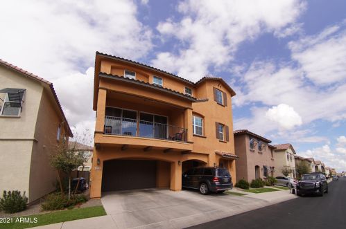 4138 Erie St, Gilbert, AZ 85295