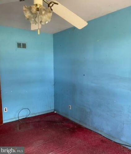 150 Elizabeth Ave, West Deptford NJ  08066-1665 exterior