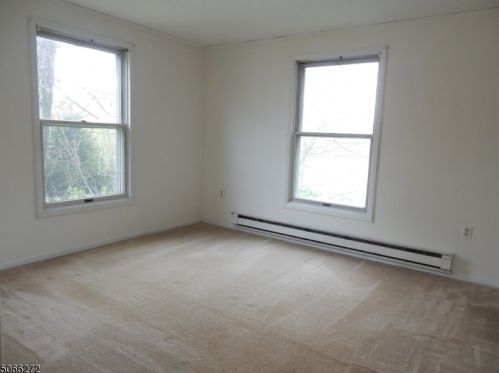 82 Merriam Ave, Fredon, NJ 07860-2420