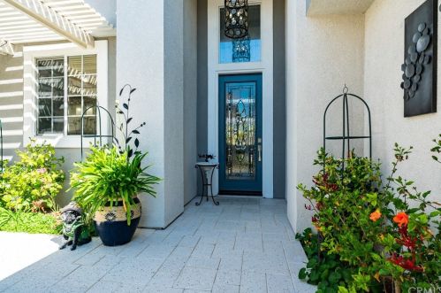 32418 Magenta Ct, Temecula CA  92592-3876 exterior