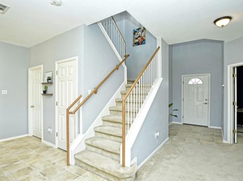 10208 Beard Ave, Austin TX 78748-3956 exterior