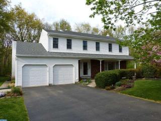 7 Clarion Ct, Trenton, NJ 08690-1310