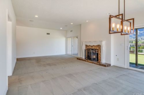 5087 Silver Arrow Dr, Rancho Palos Verdes CA  90275-3737 exterior